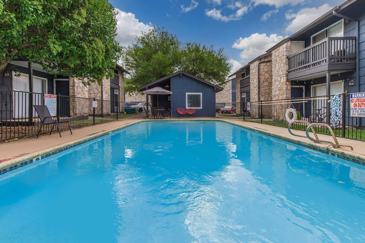 Uptown Heights Apartments 2803 Woodbury St, San Antonio, TX 78217