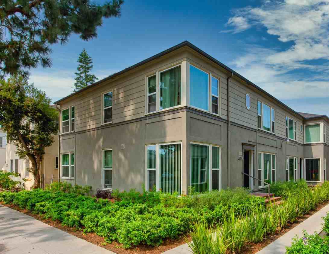 Leimert Park Apartments 3053 3055 Stocker Pl., Los Angeles, CA