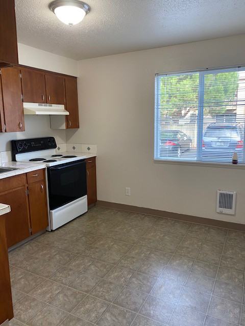 Greenwood Manor Apartments 945 Northwest Circle Boulevard, Corvallis