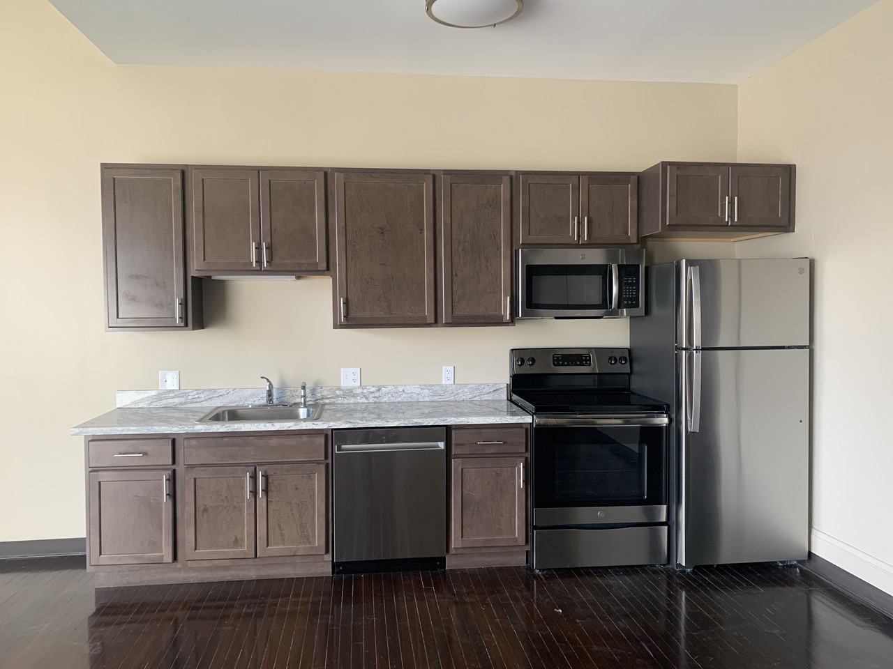 Apartments for Rent in Bloomington, IL 108 Condos & Other Rentals