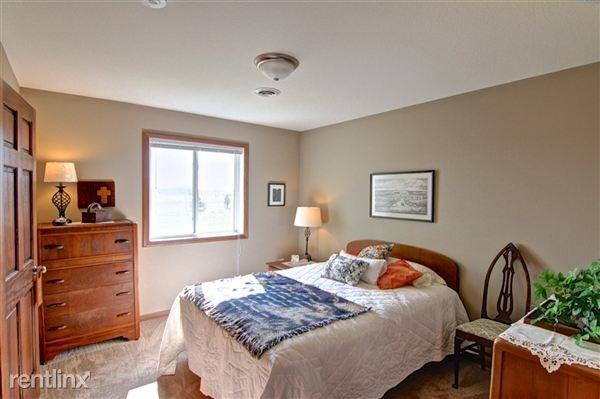 Wissota Shore's Apartments 1322 Wissota Green Blvd, Chippewa Falls