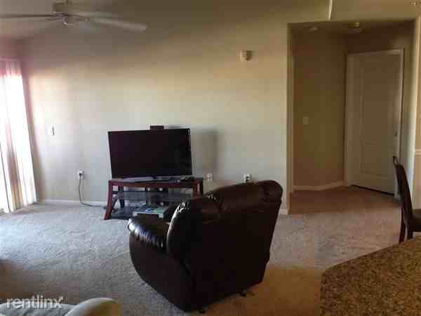 Crowne at Campus Pointe Apartments 2130 Grand Ave, Knoxville, TN