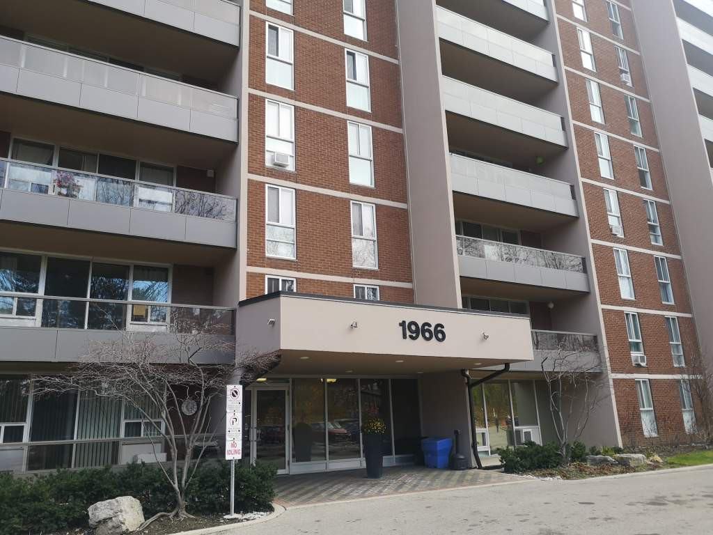 1966 Main Street West Apartments 1966 Main St W, Hamilton, ON L8S 1J6