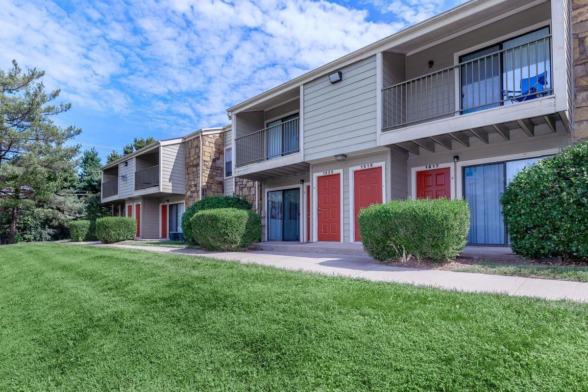 Raintree Apartments 175 N Locust Hill Dr, Lexington, KY 40509 Zumper