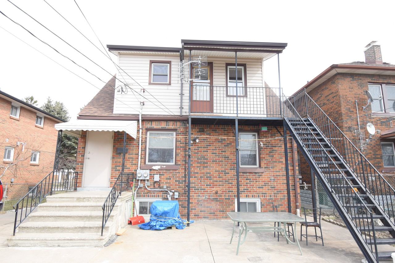 815 Marion Ave Apartments in Walkerville, Windsor, ON N9A 2H8 Zumper