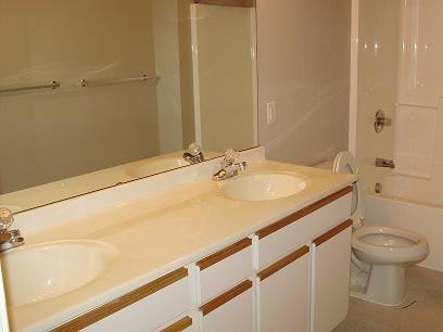 Village at Lexington Apartments 191 Southfield Dr, Adrian, MI 49221