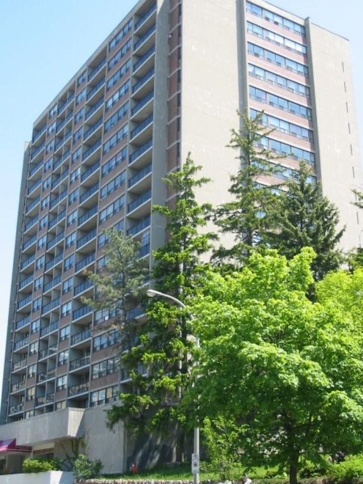 221 Queen Street South Apartments 221 Queen St S, Kitchener, ON N2G