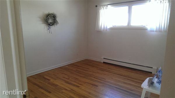 Colonial Village Apartments 55075 Rte 25, Southold, NY 11971 Zumper