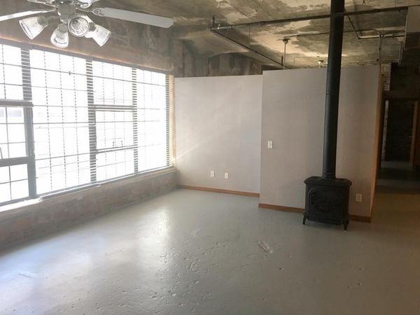 5th Avenue Lofts Apartments 601 North Broadway Avenue, Oklahoma City