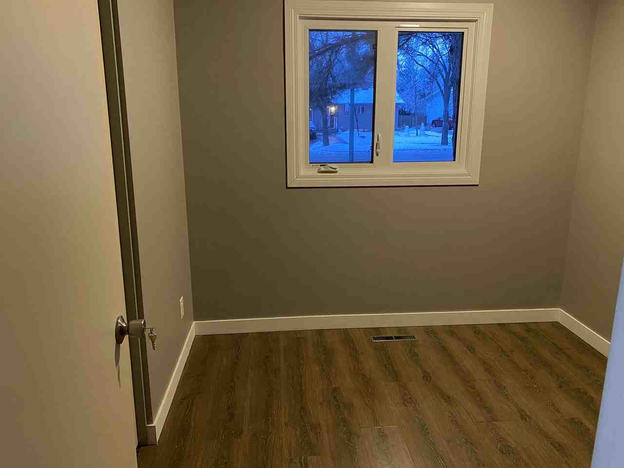 1616 Grant Drive Apartments in Whitmore Park, Regina, SK S4S 4N2 Zumper