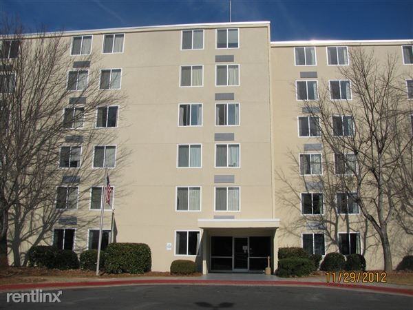 Winston Summit Apartments 137 Columbine Dr, WinstonSalem, NC 27106