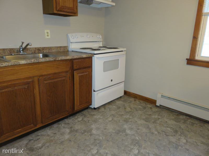 15 Riverlin St, Millbury, MA 01527 1 Bedroom Apartment for 1,000/month