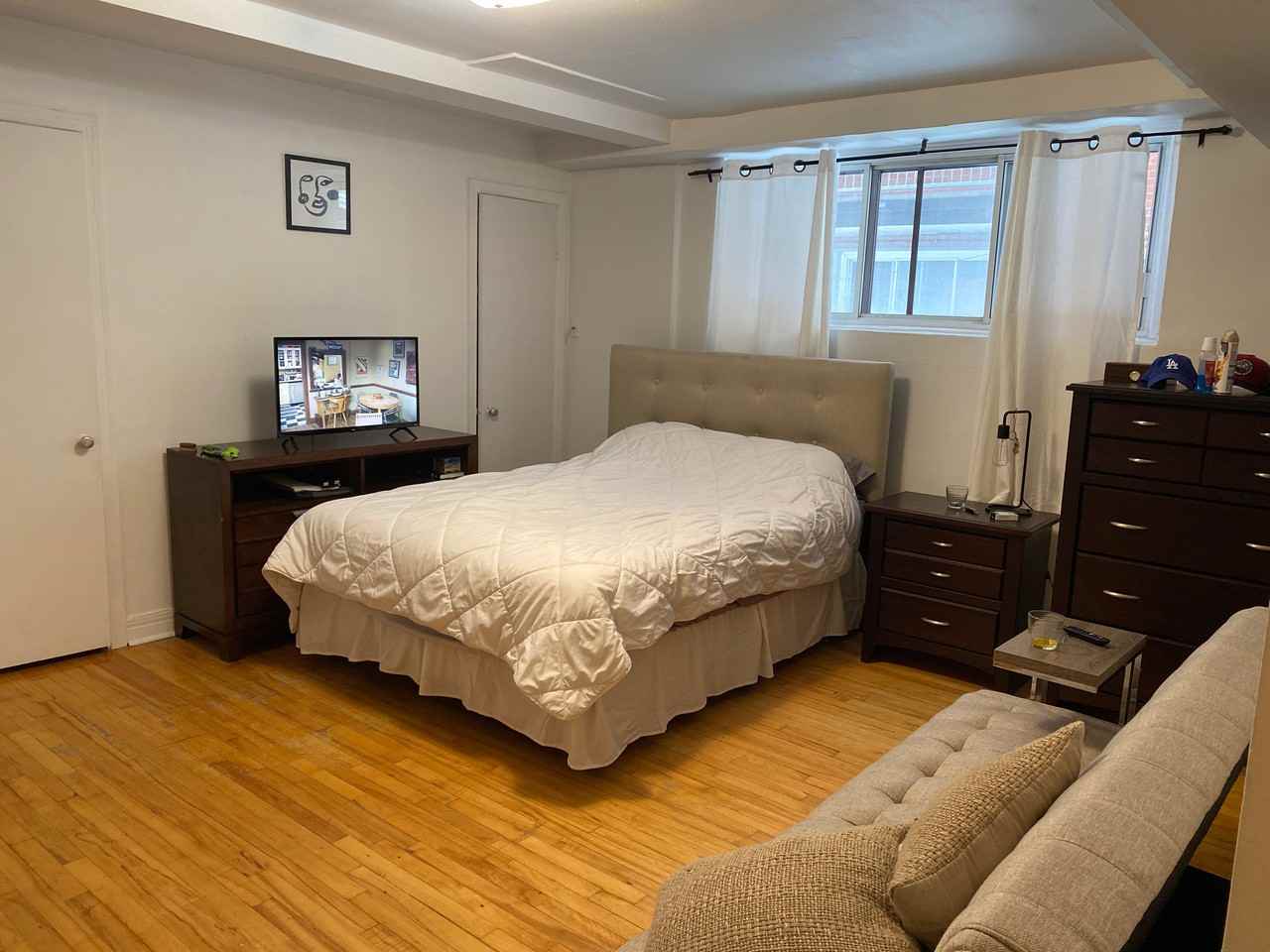 Renovated 2 1/2 NDG All Included 755 (With WiFI) Apartments 5420