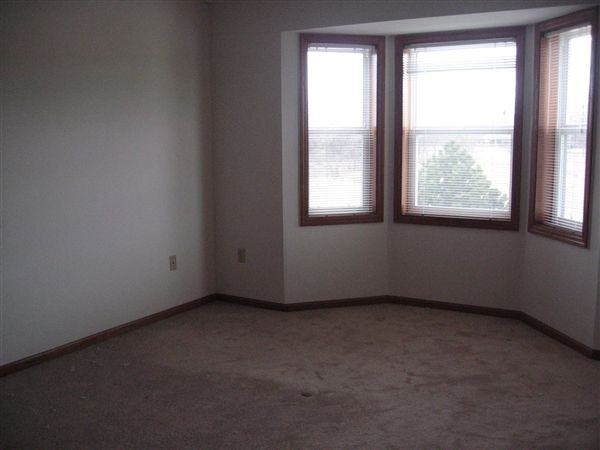 N25 W24011 River Park Drive Apartments in Pewaukee, WI 53072 Zumper