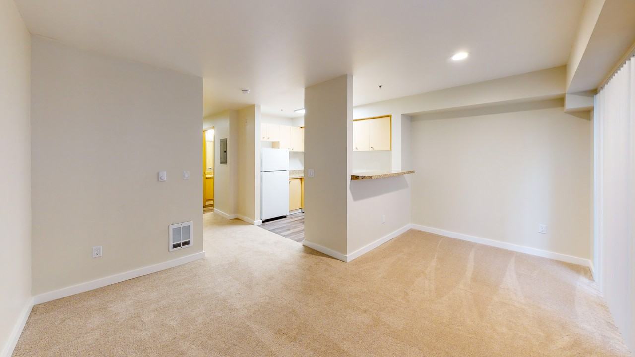 Sir Gallahad Apartment Homes Apartments 11030 Main St, Bellevue, WA