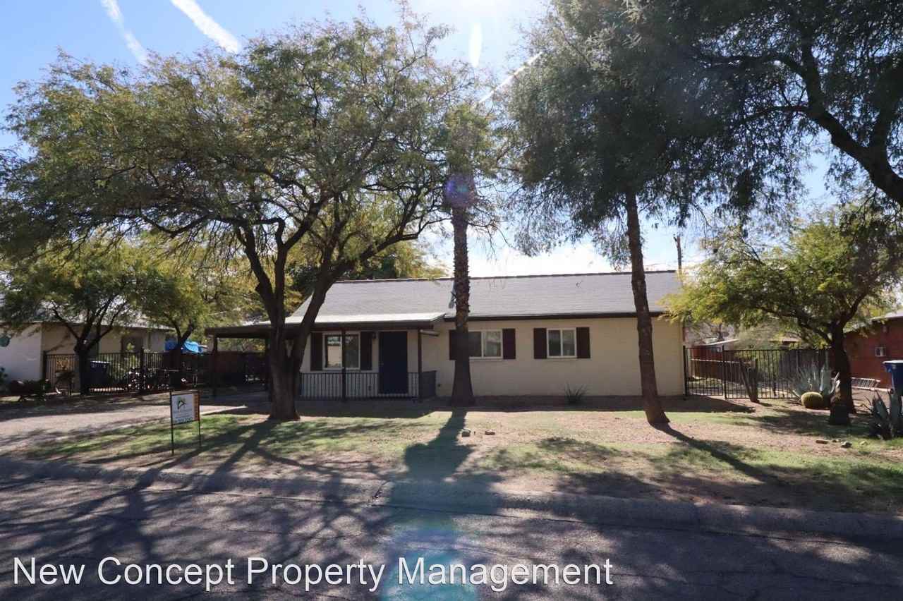 4766 E Montecito St, Tucson, AZ 85711 3 Bedroom Apartment for Rent