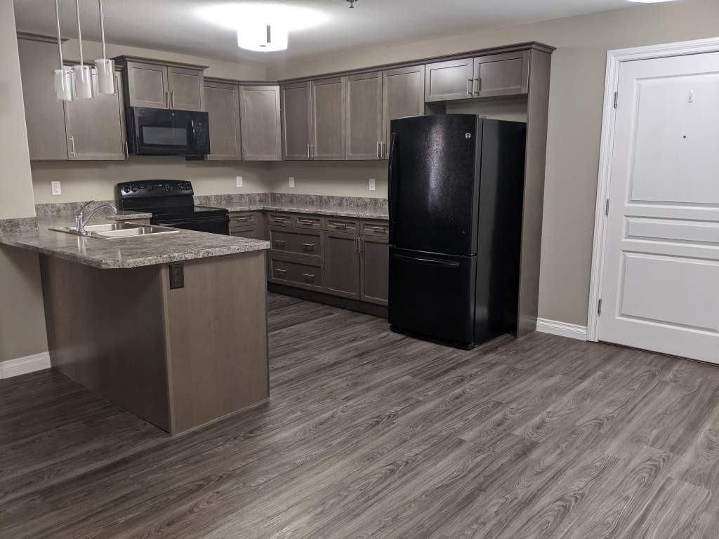 Villas on Haughton Apartments 3630 E Haughton Rd, Regina, SK S4V 1P1