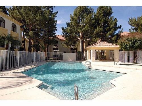 1101 South Sycamore Street Apartments Sycamore Square Apartments