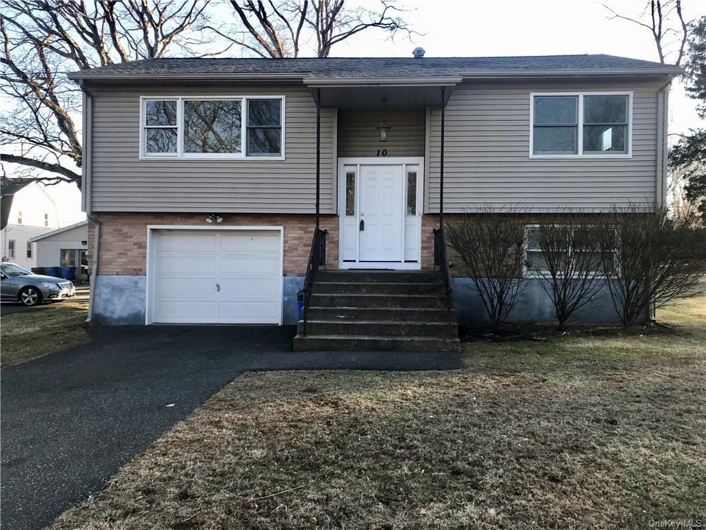 10 Quelch Ave, Stony Point, NY 10980 2 Bedroom Apartment for Rent for