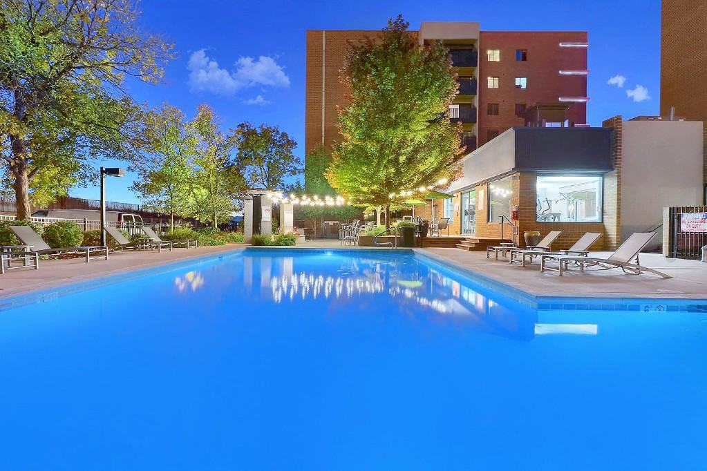 Axis at Nine Mile Station Apartments 3257 S Parker Rd, Denver, CO