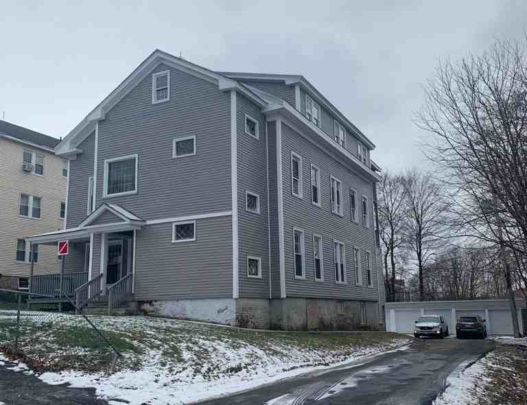 18 Catharine Street 2 2, Worcester, MA 01605 3 Bedroom Apartment for 1,800/month Zumper