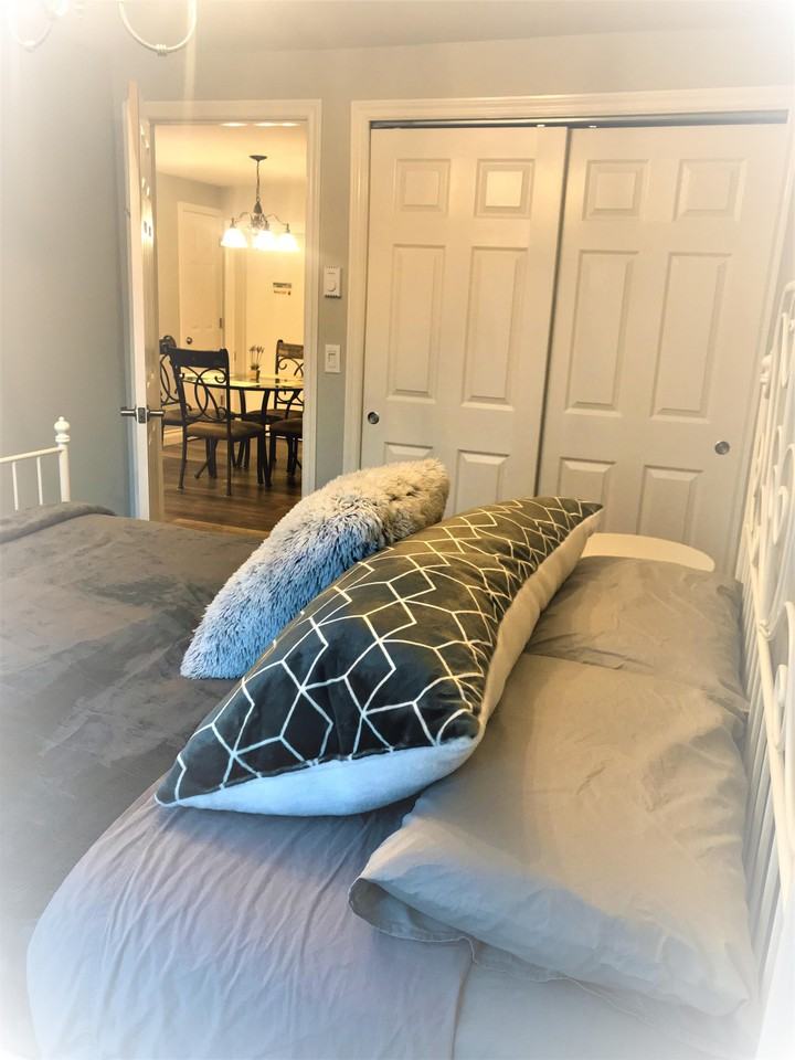 246 Bridge St, Carleton Place, ON K7C 3H4, CAN 2 unit Rentals Zumper