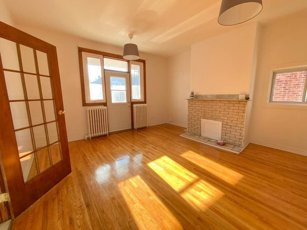 4359 av Girouard Apartments 4359 Av Girouard, Montréal, QC H4A 3E5