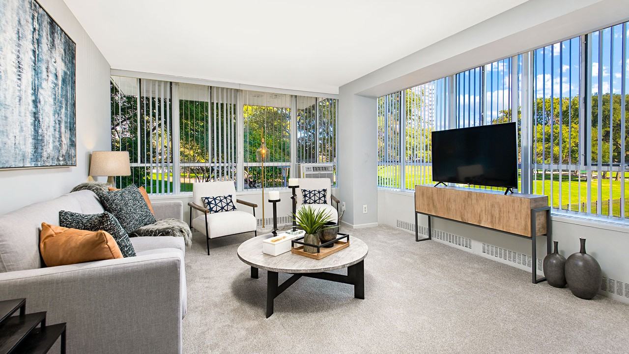 Lake Meadows Apartments 3233 S King Dr, Chicago, IL 60616 Zumper