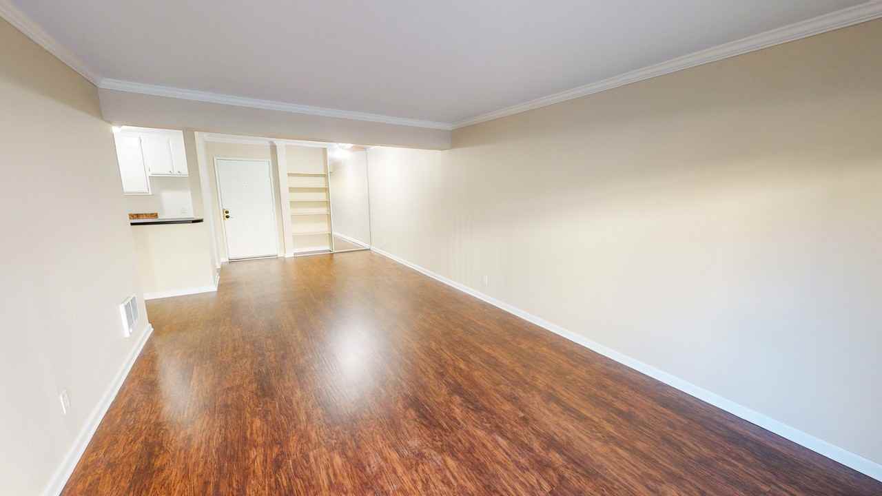 Hillside Village Apartments 4343 Ocean View Blvd, La Crescenta