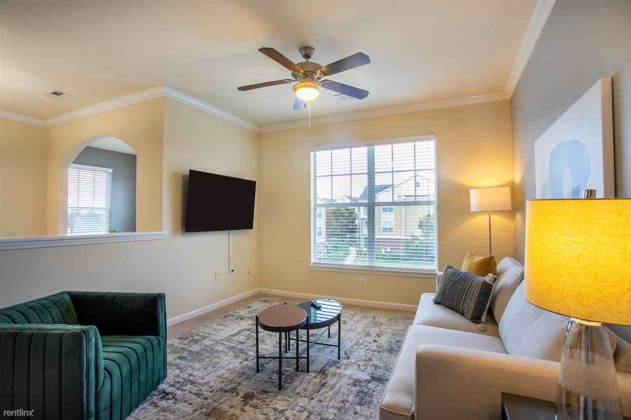 Landing Furnished Apartment Hawthorne at the Greene Apartments 13625