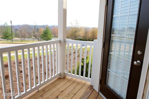 Wellsley Park at Deane Hill Apartments 7300 Sir Walter Way, Knoxville