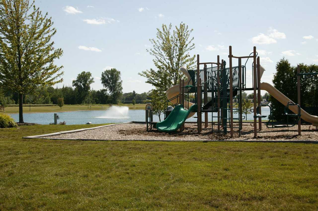 Millstone Pond Homes 37781 Sandstone Trl, Lenox, MI 48048 Zumper