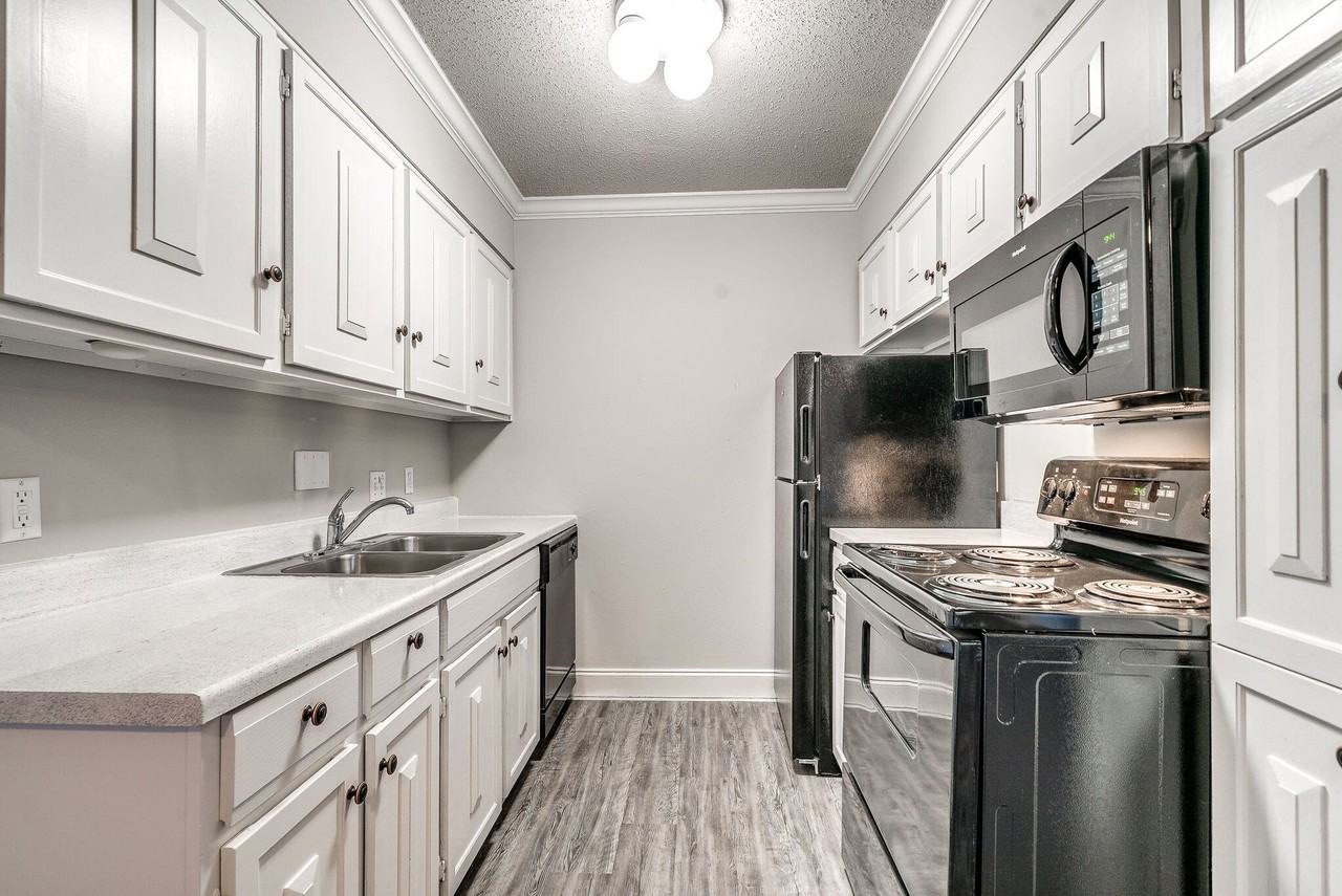 Six100 Apartments 6100 N Meridian Ave, Oklahoma City, OK 73112 Zumper