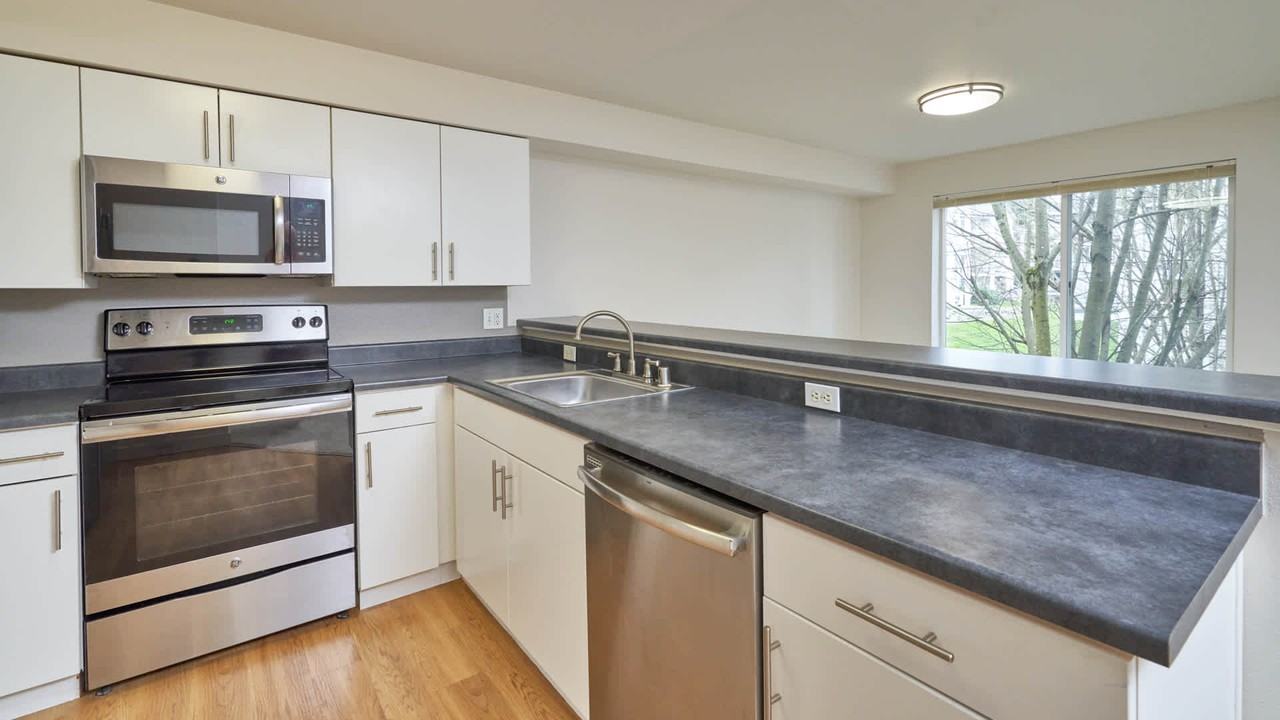 Heritage Ridge Apartments 16619 Larch Way, Martha Lake, WA 98037 Zumper