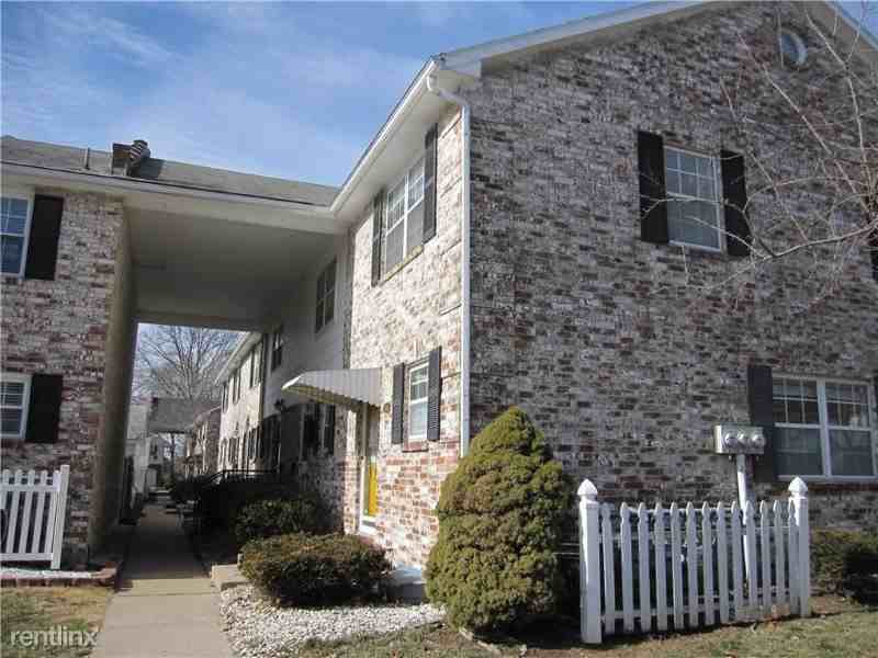 Woodard & Charming, Overland Park, KS 66212 2 Bedroom House for Rent for 1,100/month Zumper