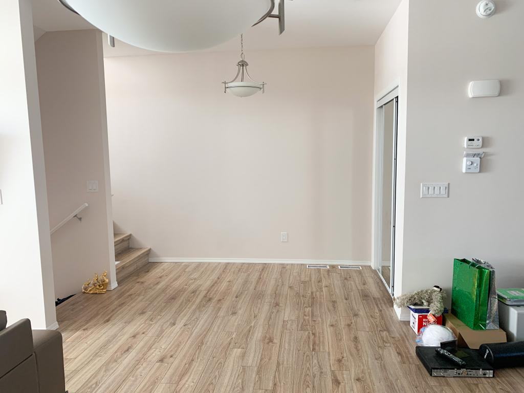 Old Commonwealth Apartments in Inkster Gardens, Winnipeg, MB R2R 2X2