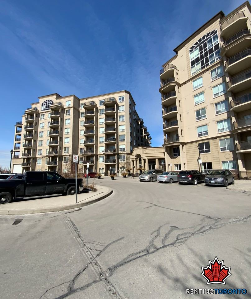 8 Maison Parc Court, Vaughan, ON L4J 2 Bedroom Condo for Rent for