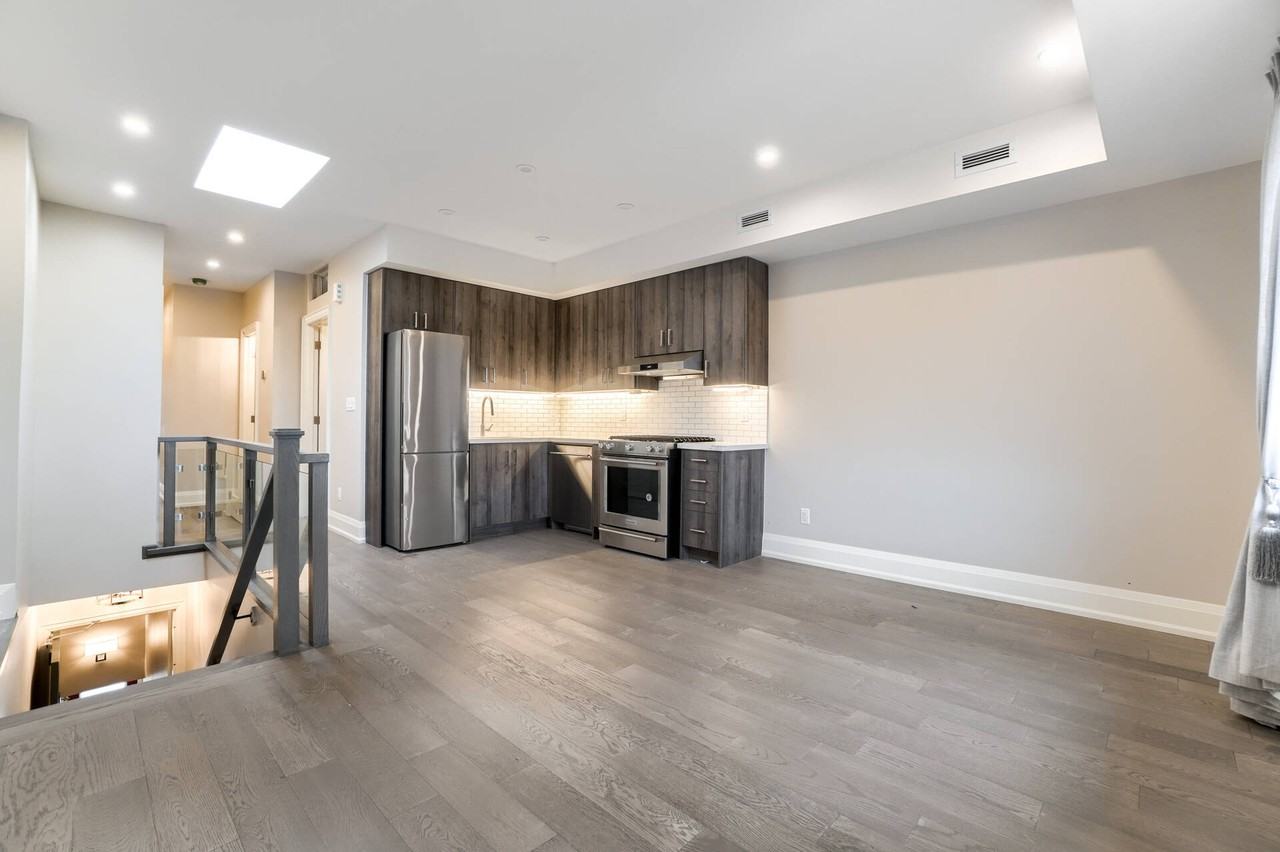 Dufferin and Dupont Brand New Two Bedroom Apartment Apartments 398
