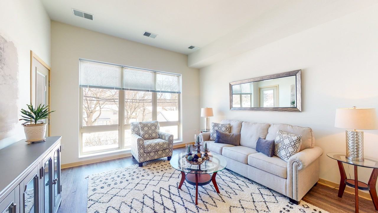 The 2100 Urban Residence Apartments 2100 N Mayfair Rd, Wauwatosa, WI 53226 Zumper