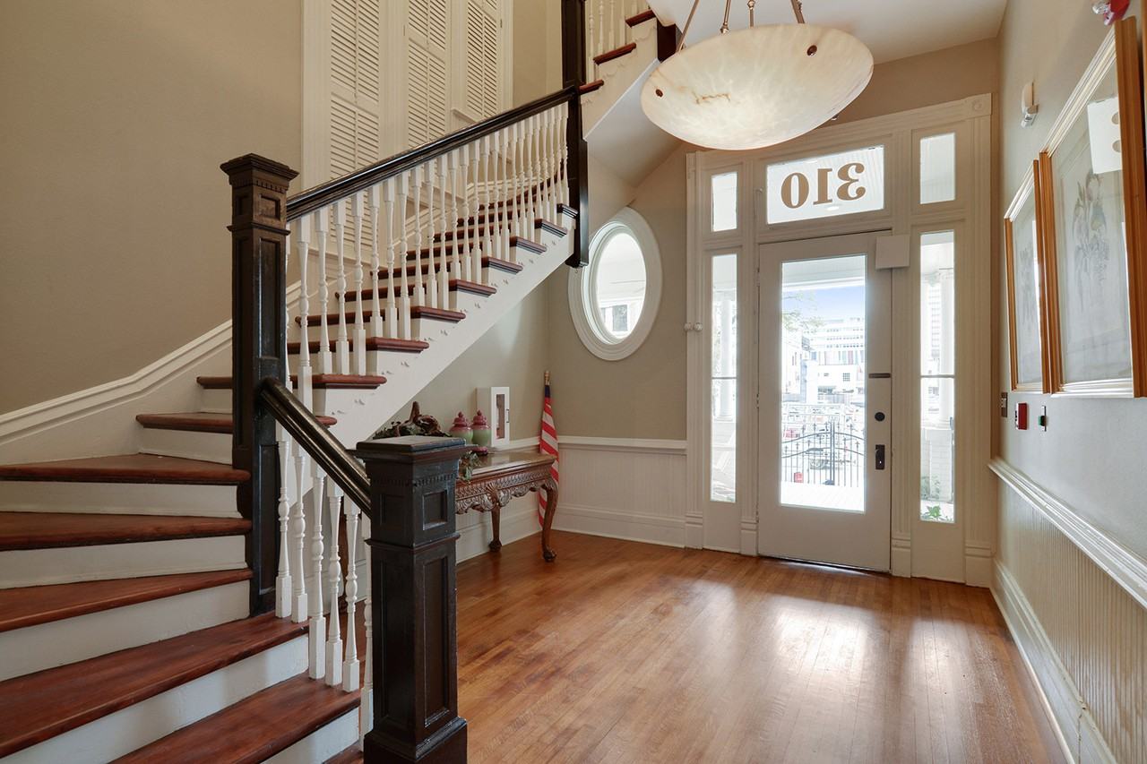 310 Convention St. A1 A1, Baton Rouge, LA 70801 2 Bedroom House for 2,500/month Zumper