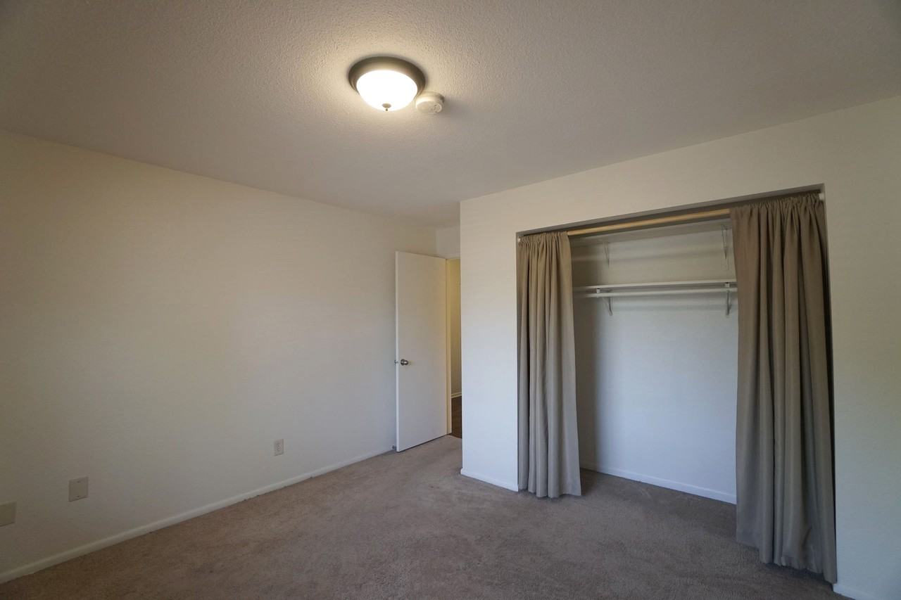 Beard Ave Apartments 6101 Beard Ave N, Brooklyn Center, MN 55429 Zumper