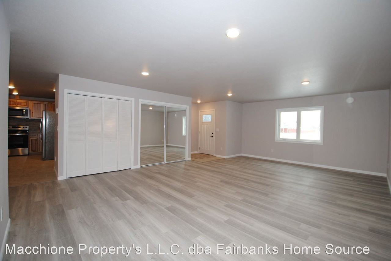 493/495 Spence Ave Apartments for Rent in Fairbanks, AK 99701 Zumper