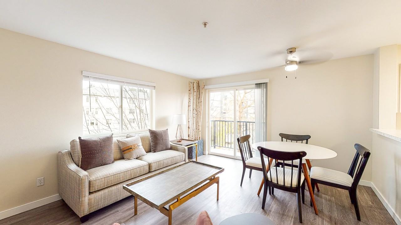 King Arthurs Court Apartments 12728 28th Ave Ne, Seattle, WA 98125