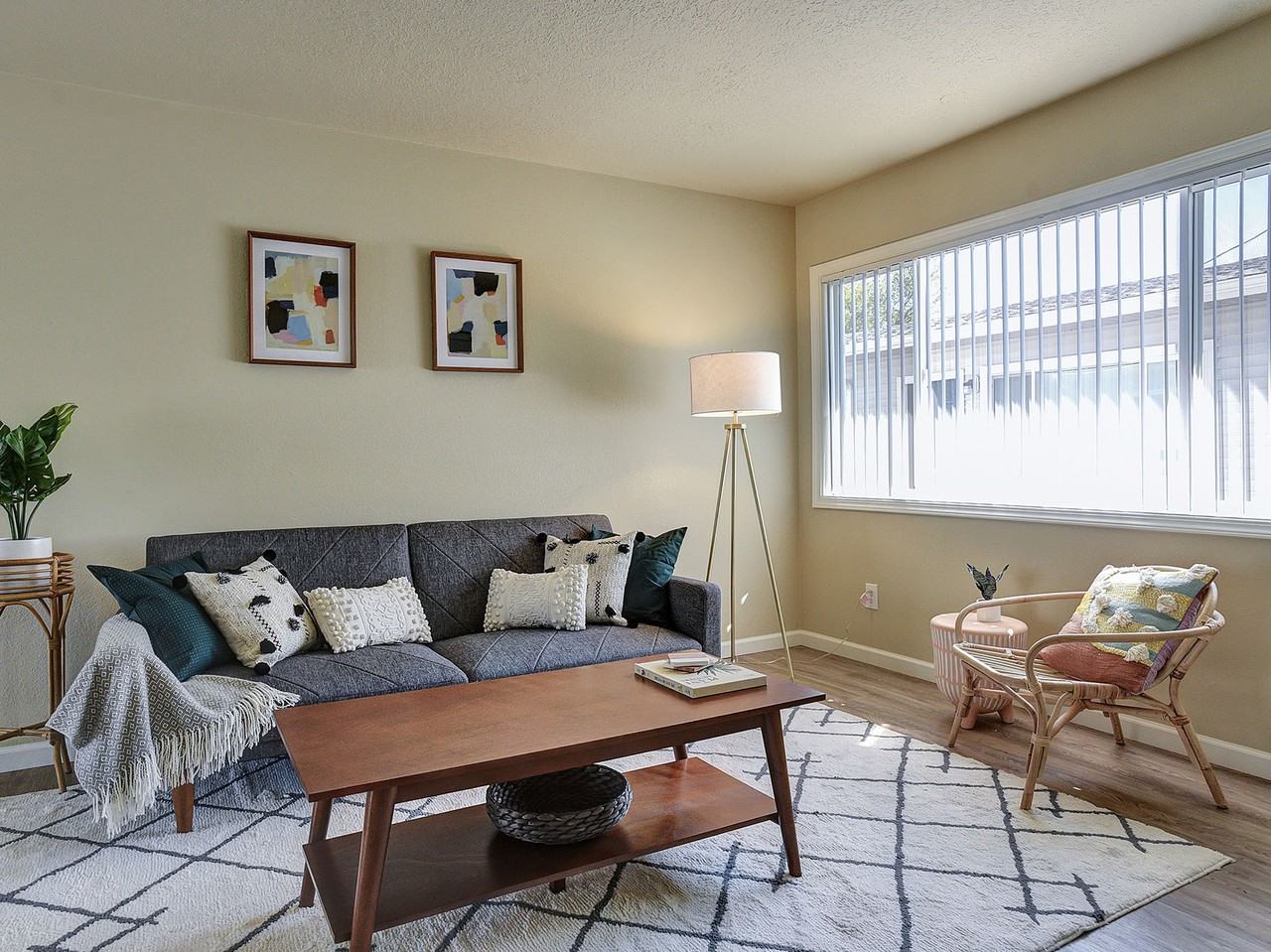 The Enclave Apartments 3636 Se Mall St, Portland, OR 97202 Zumper