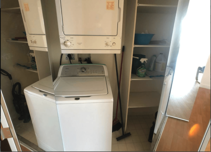 MONARCH AT METROTOWN Apartments 4567 Hazel St, Burnaby, BC V5H 4V4