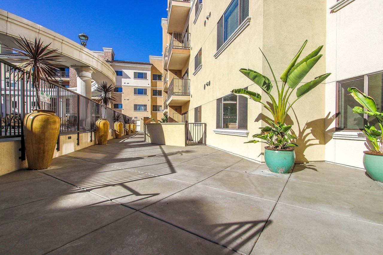Apartments for Rent in Monterey Park, CA 32 Condos & Other Rentals
