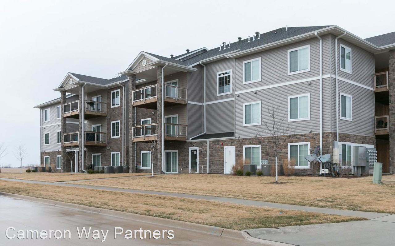 1680 Lincoln Dr Apartments for Rent in North Liberty, IA 52317 with 2