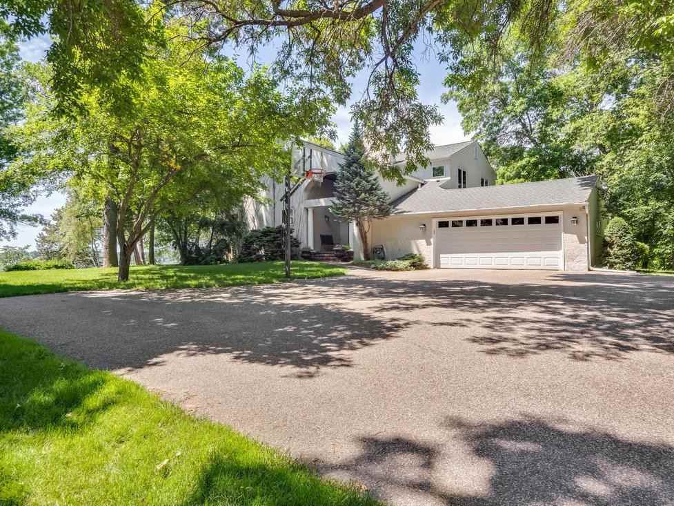 4423 N Shore Dr, Mound, MN 55364 4 Bedroom House for Rent for 9,000