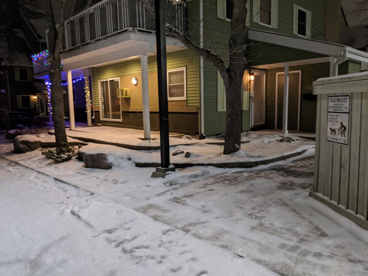 634 Kenaston Boulevard 12 12, Winnipeg, MB R3N 2A1 1 Bedroom Condo