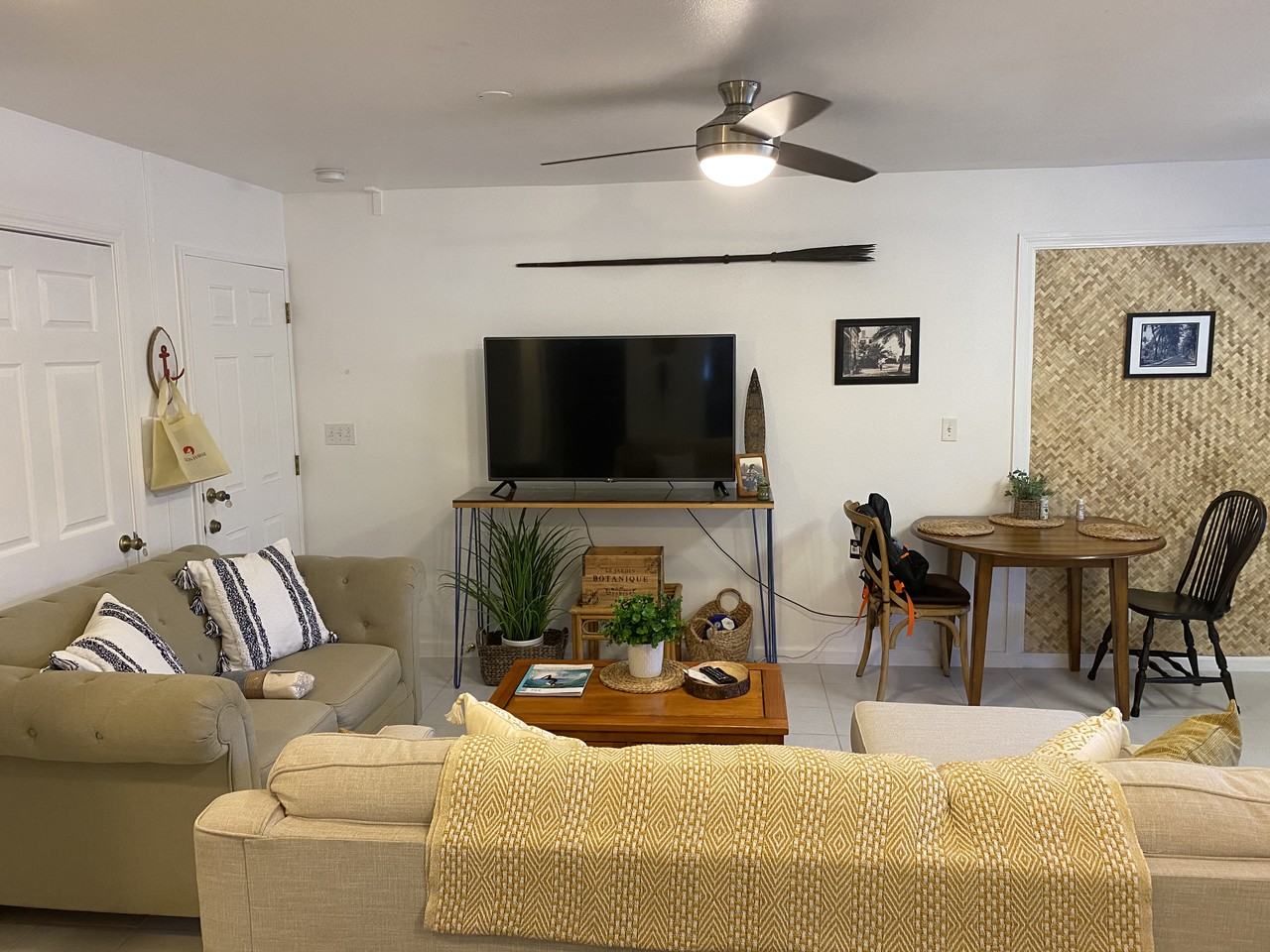 Aina Haina Apartments 1164 Hind Iuka Drive, East Honolulu, HI 96821